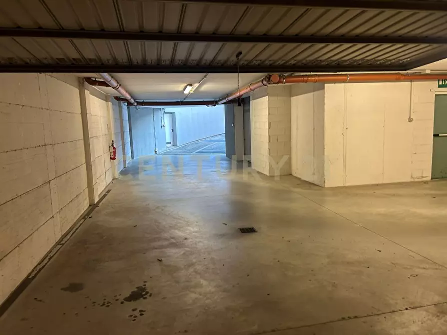 Immagine 8 di Garage in vendita  in Via Vincenzo Muccioli 9 a San Martino Buon Albergo