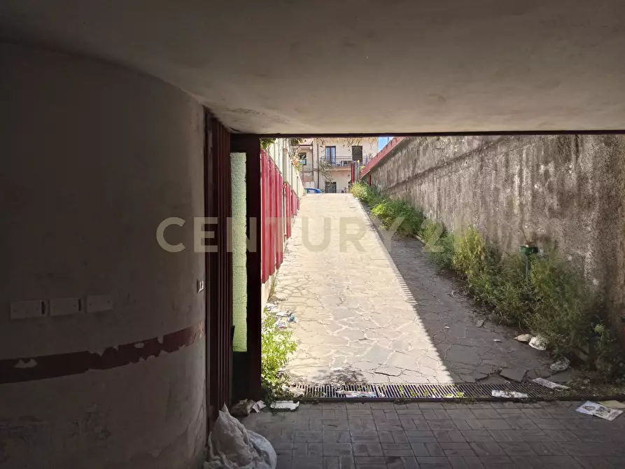 Immagine 11 di Garage in vendita  in Via Antonino di Sangiuliano 4 a Sant'agata Li Battiati