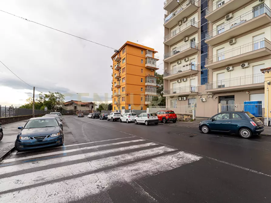 Immagine 2 di Trilocale in affitto  in Via Louis Braille 37 a Catania