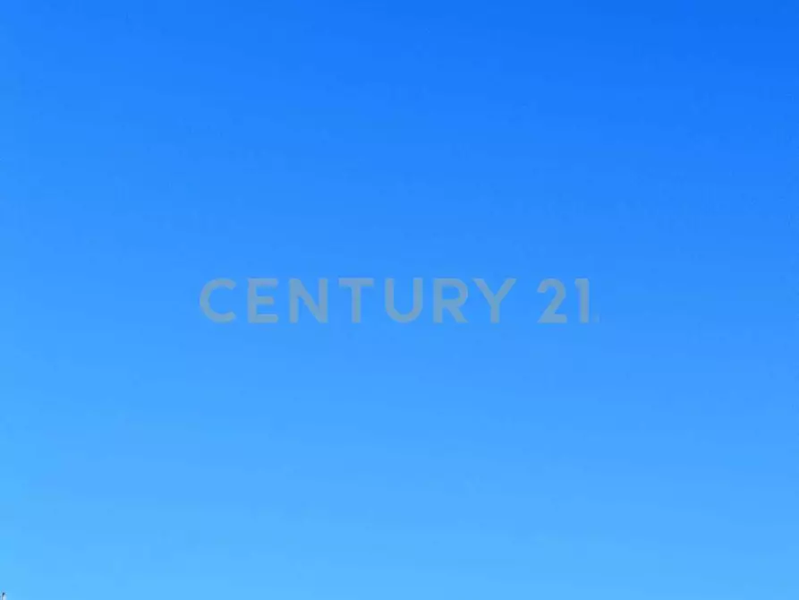 Immagine 22 di Quadrilocale in vendita  in Via Omero 65 a Bronte