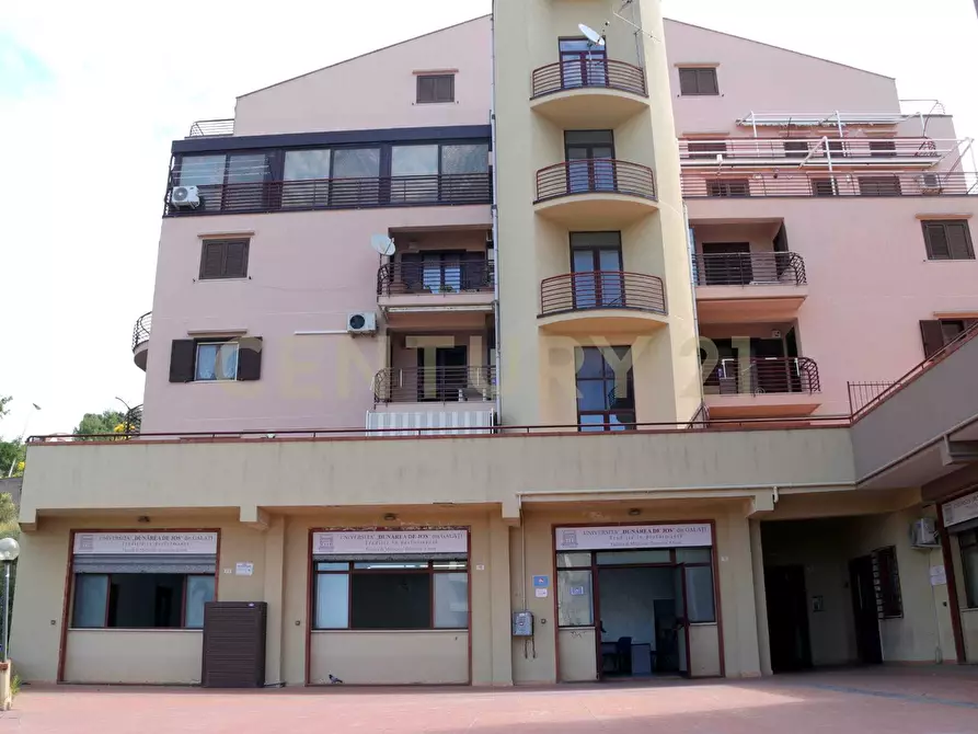 Immagine 12 di Attività commerciale in vendita  in Via Enrico Mattei 12 a Enna
