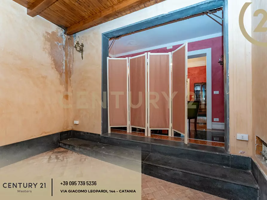 Immagine 39 di Casa indipendente in vendita  in Via Zaccà Rosolia 11 a Catania