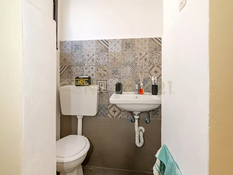 Immagine 11 di Casa indipendente in vendita  in Via San Damiano 21 a Catania