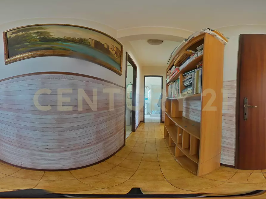 Immagine 44 di Trilocale in vendita  in VIALE CASTAGNOLA 17 a Catania