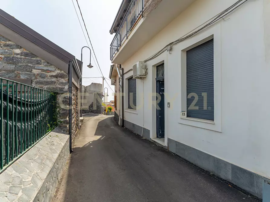 Immagine 15 di Porzione di casa in vendita  in Via Ariazzi 13 a Acireale