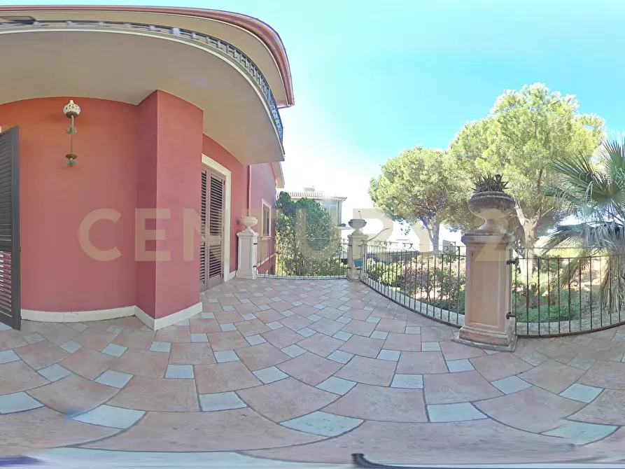 Immagine 158 di Villa in vendita  in Via Ottavia Penna 50 a Caltagirone