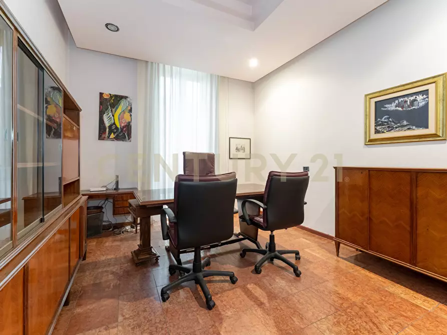 Immagine 31 di Appartamento in vendita  in Corso Italia 205-207 a Catania