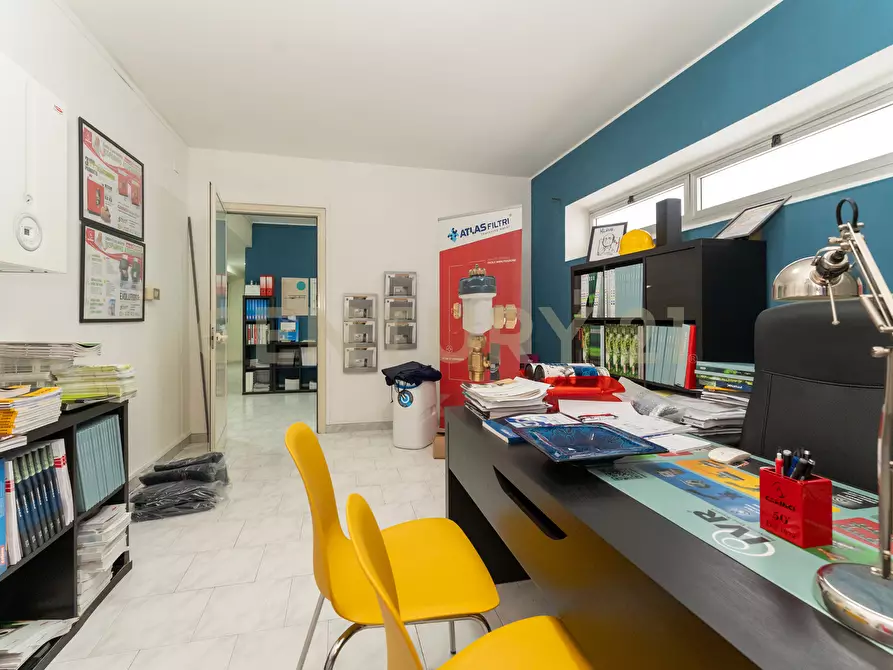 Immagine 13 di Trilocale in vendita  in Via Grazia Deledda 17 a Catania