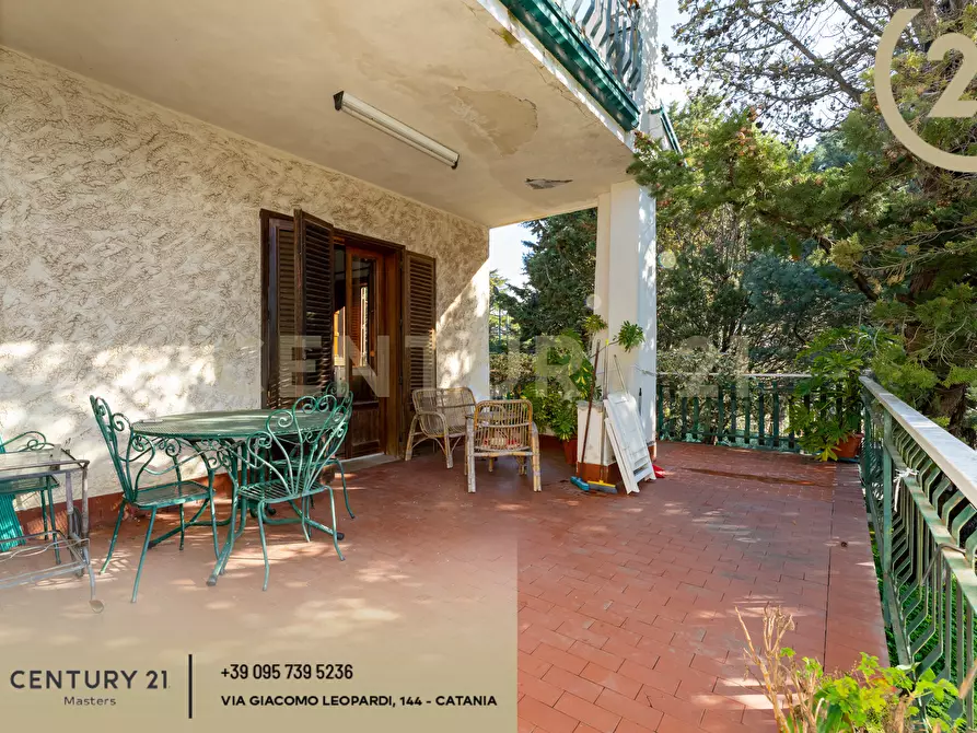 Immagine 61 di Villa in vendita  in Via Francesco Durante 11 a Pedara