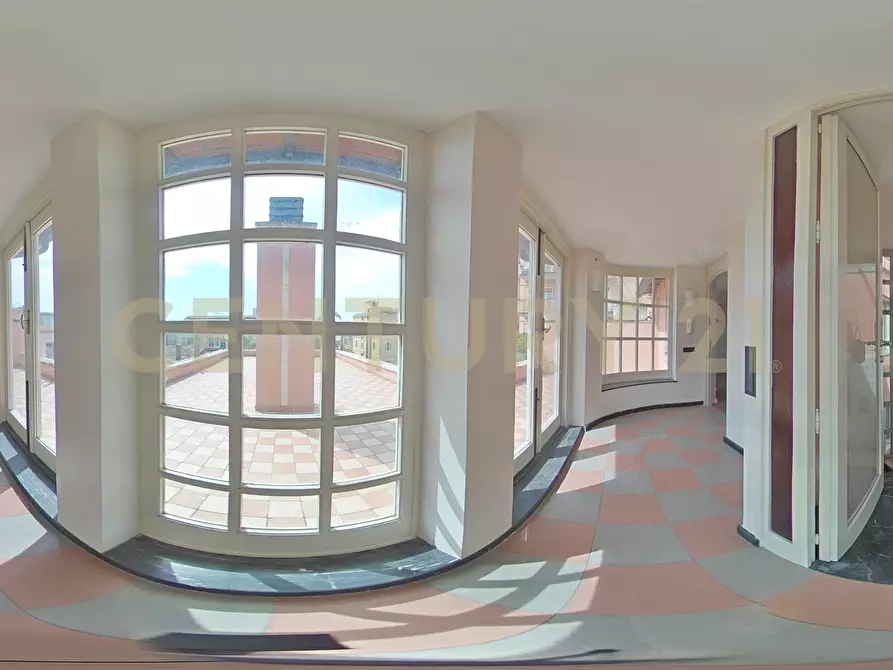 Immagine 125 di Villa in vendita  in Via Ingegnere 130 a Catania