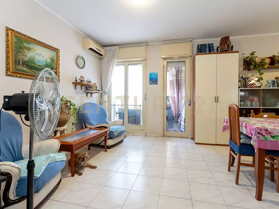 Immagine 22 di Quadrilocale in vendita  in Viale San Teodoro 7 a Catania