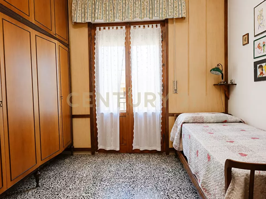 Immagine 24 di Pentalocale in vendita  in VIA PRIMO MAGGIO 51 51 a Abbadia San Salvatore