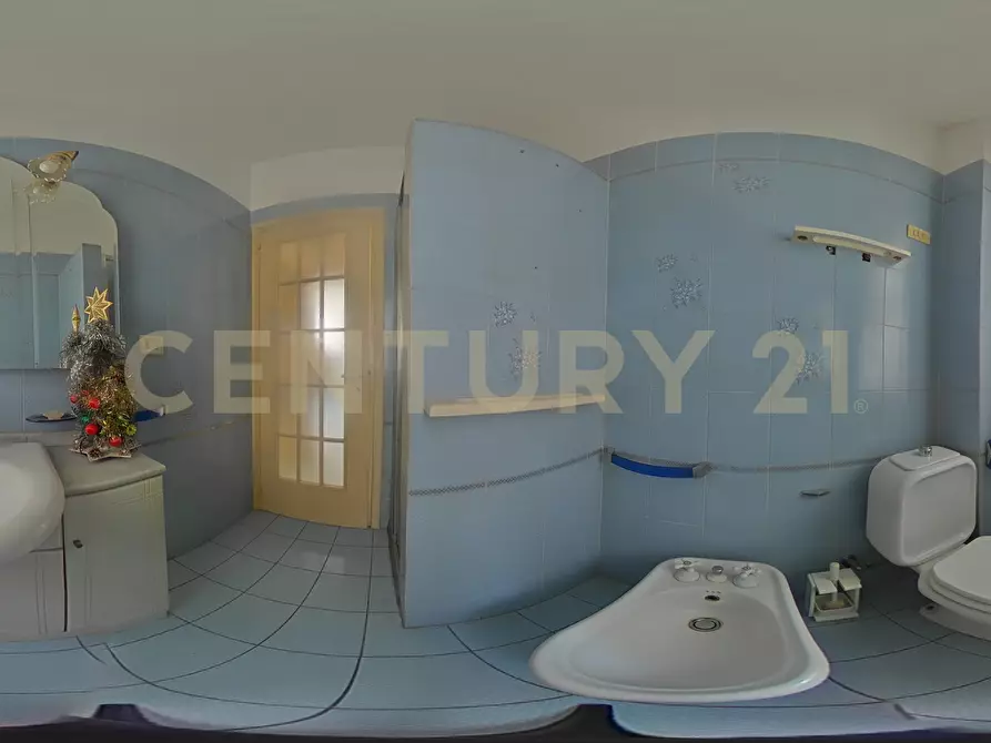 Immagine 9 di Trilocale in vendita  in Via duca degli abruzzi 47 a Catania