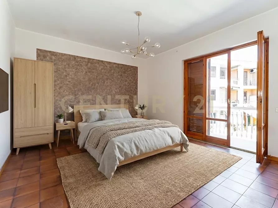 Immagine 5 di Trilocale in vendita  in Via Nazionale a Aci Castello