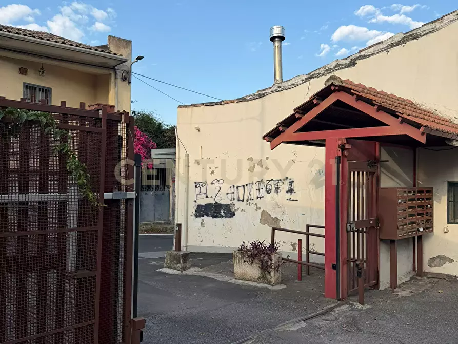 Immagine 13 di Garage in vendita  in Via Immacolata 37 a Catania