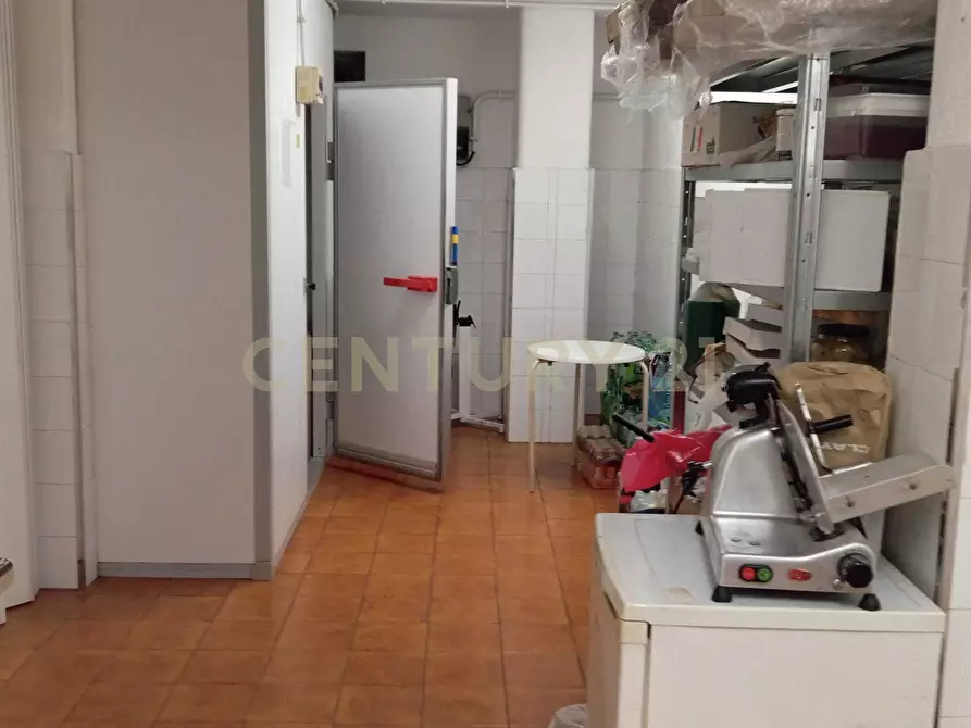 Immagine 22 di Bar / Ristorante in vendita  in Piazza Cesare Cantù 5 a Roma