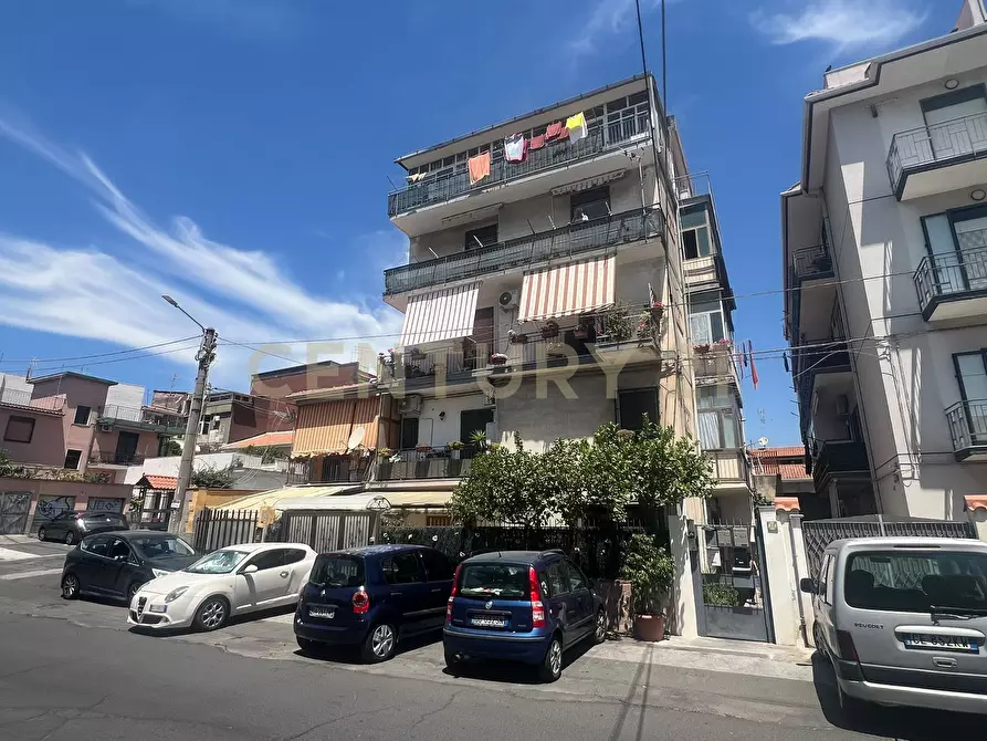 Immagine 2 di Trilocale in vendita  in Via Partigiani D'Italia 12 a Catania