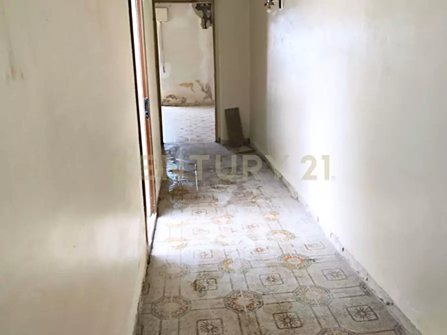 Immagine 14 di Palazzo in vendita  in Via Rione Sofia 6 a Carini