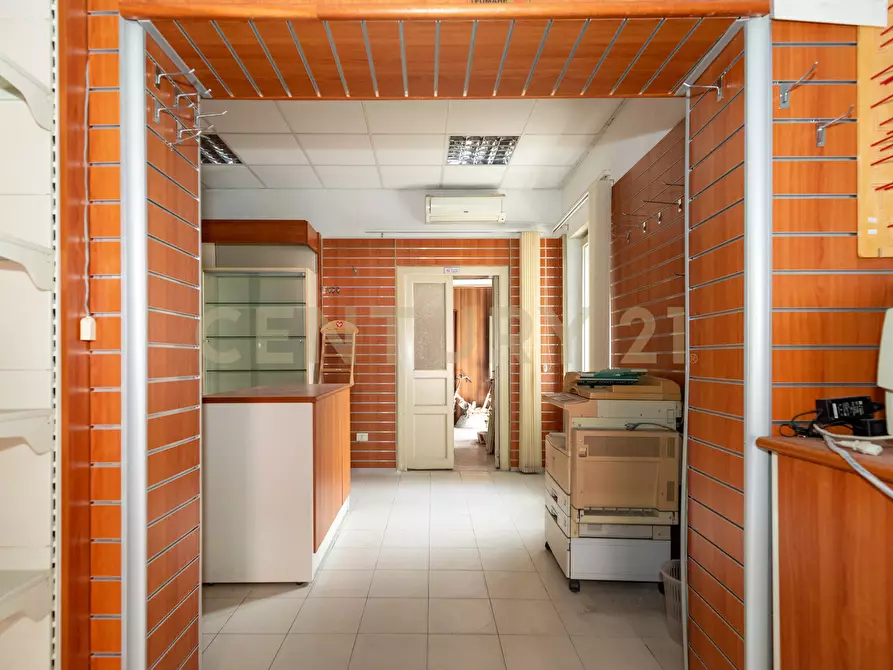 Immagine 15 di Trilocale in vendita  in Via Re Martino 56 a Catania