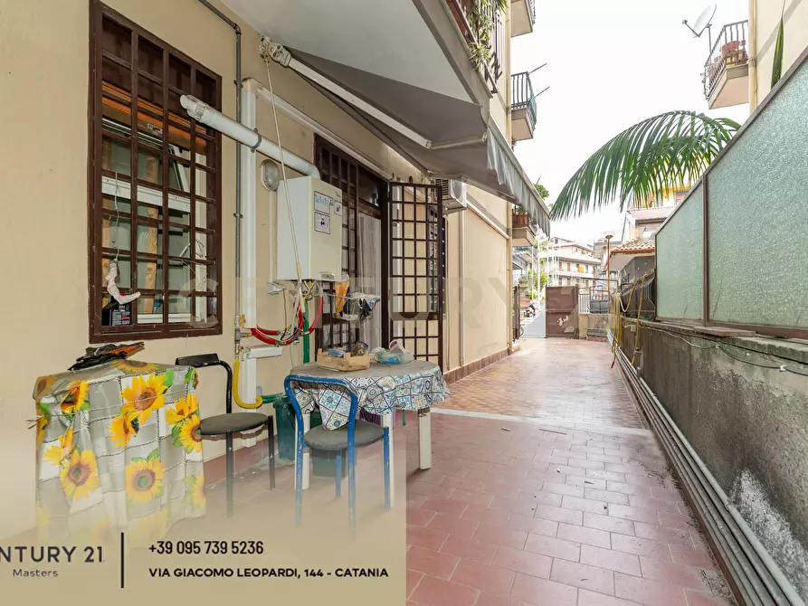 Immagine 35 di Trilocale in vendita  in Via Caduti del Lavoro 2 a Gravina Di Catania