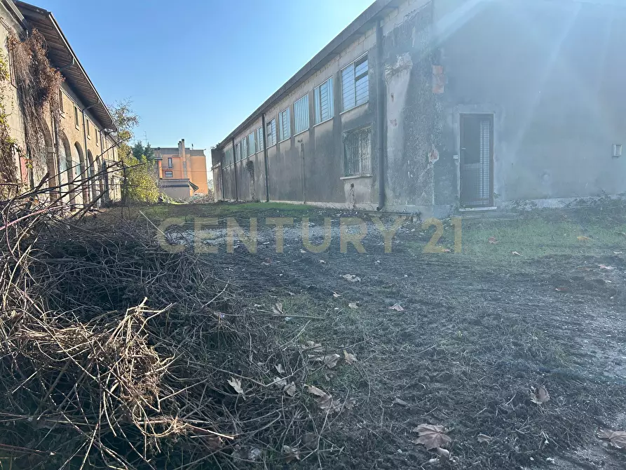 Immagine 23 di Attività artigianale in affitto  in Via San Pierino a Bovolone