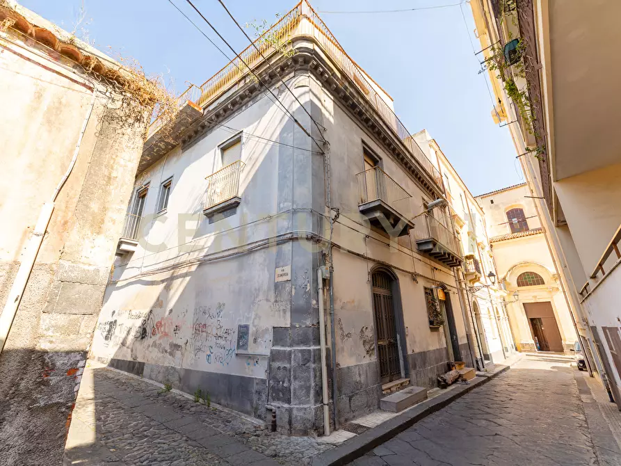 Immagine 6 di Casa indipendente in vendita  in Via Sartori 28 a Giarre
