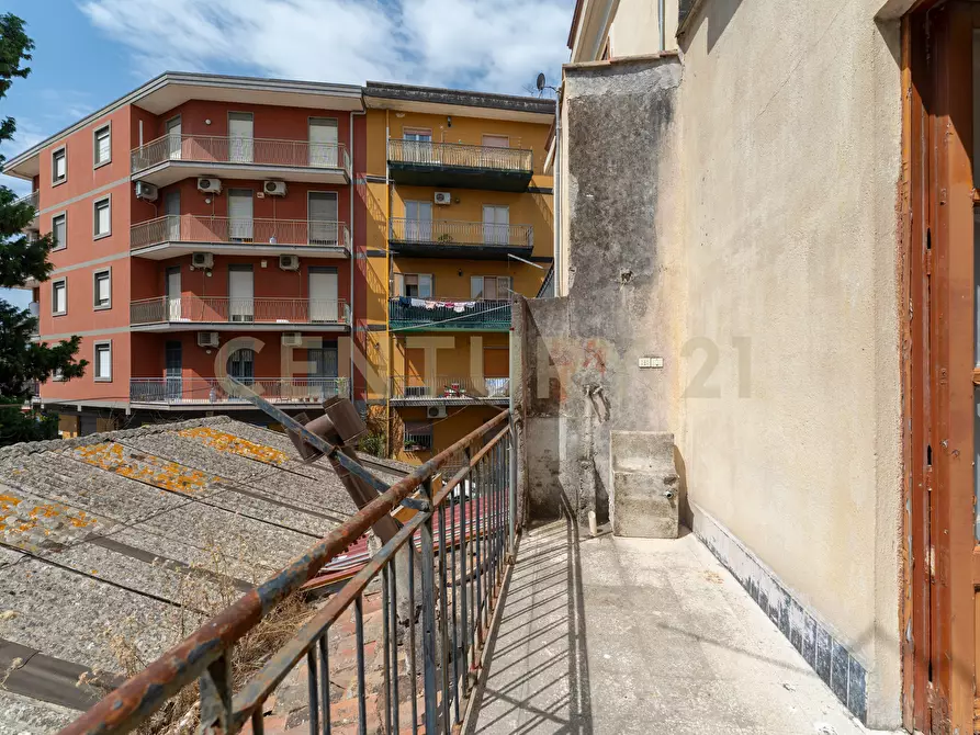 Immagine 36 di Rustico / casale in vendita  in Via Chiesa Madre 3 a Catania