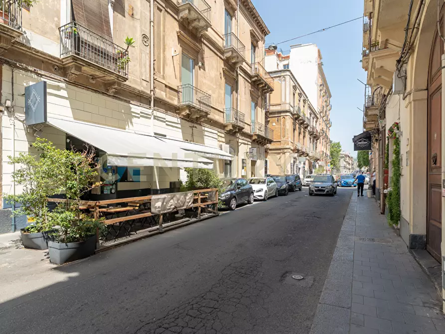 locale commerciale in vendita a Catania