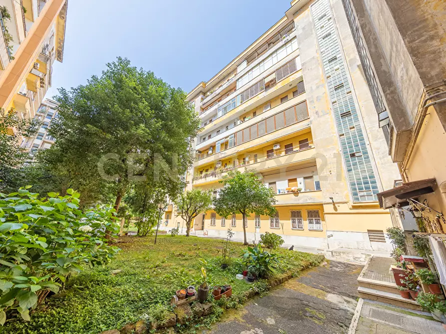 Immagine 26 di Trilocale in vendita  in Via Rosa Guarnieri Carducci 3 a Roma