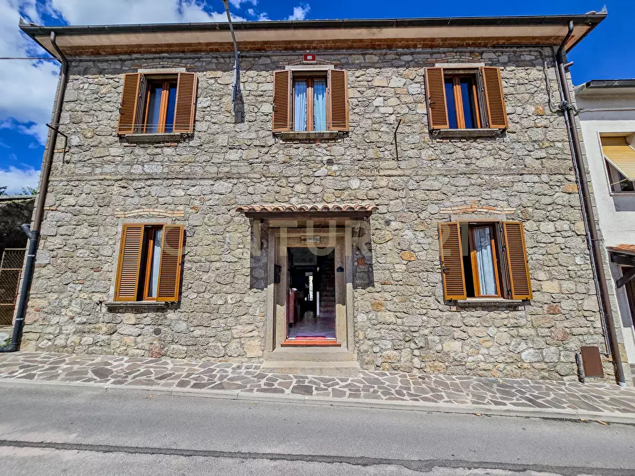 Immagine 3 di Casa indipendente in vendita  in Via dell'Orfanotrofio 20 a Roccastrada