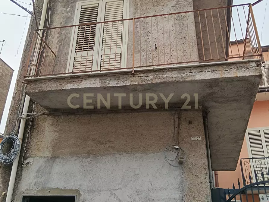 Immagine 1 di Casa bifamiliare in vendita  in Via Montecenere 176 a Paterno'