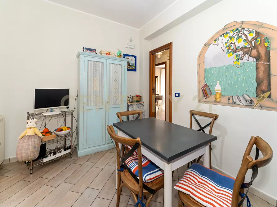 Immagine 43 di Trilocale in vendita  in Via Tremestieri 16 a Mascalucia