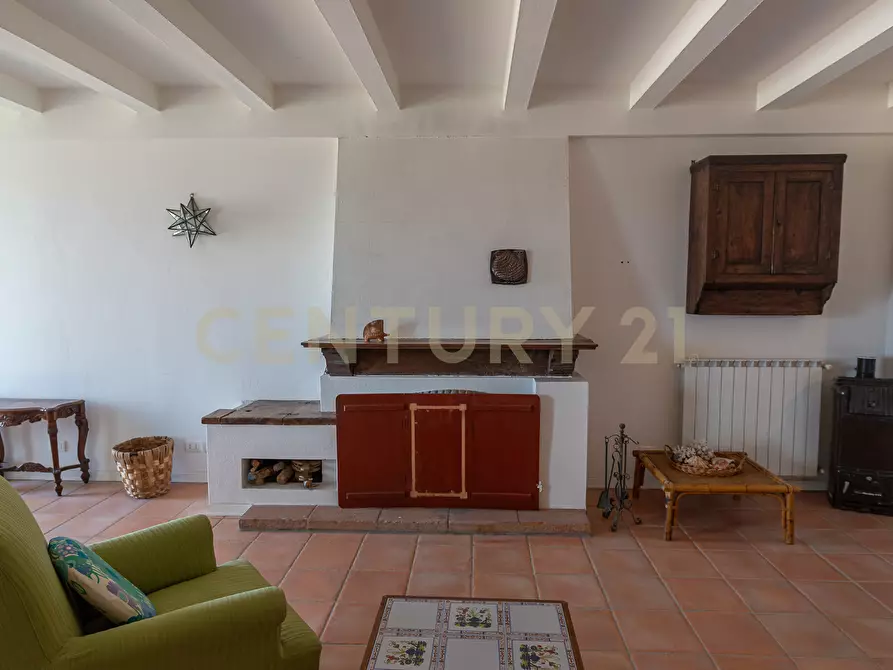 Immagine 5 di Pentalocale in vendita  in Via Amore 13 a Castiglione Della Pescaia