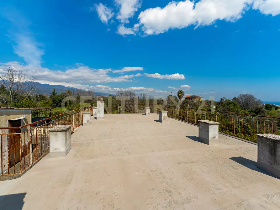 Immagine 49 di Villa in vendita  in Via Ramondetta 47 a Aci Sant'antonio