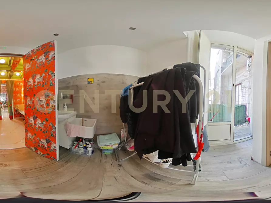 Immagine 56 di Pizzeria / Pub in vendita  in Viale Vittorio Veneto 7a a Catania