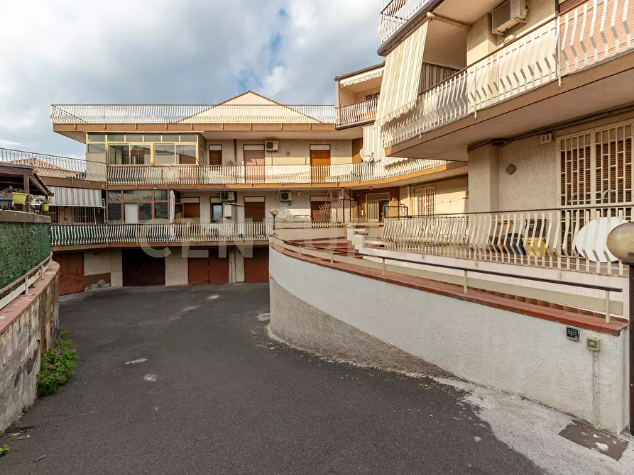 Immagine 26 di Appartamento in vendita  in Via dei Lillà 1 a Valverde