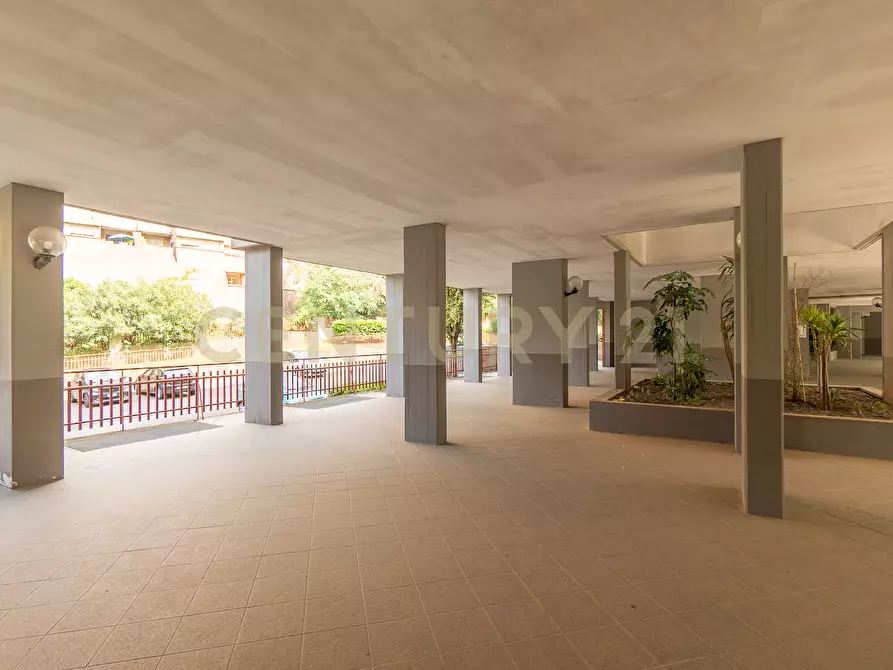 Immagine 6 di Quadrilocale in vendita  in Via Moggio Udinese 28 a Roma