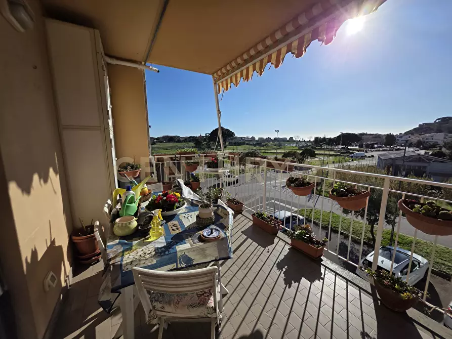 Immagine 1 di Pentalocale in vendita  in Via Orsa Maggiore a Castiglione Della Pescaia