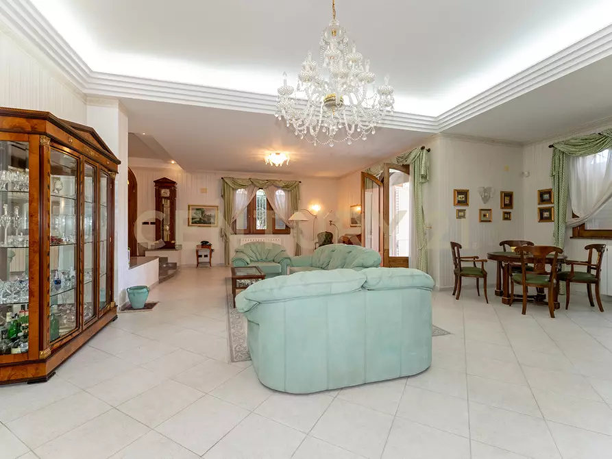 Immagine 50 di Villa in vendita  in CONTRADA ALBORETTO a Linguaglossa