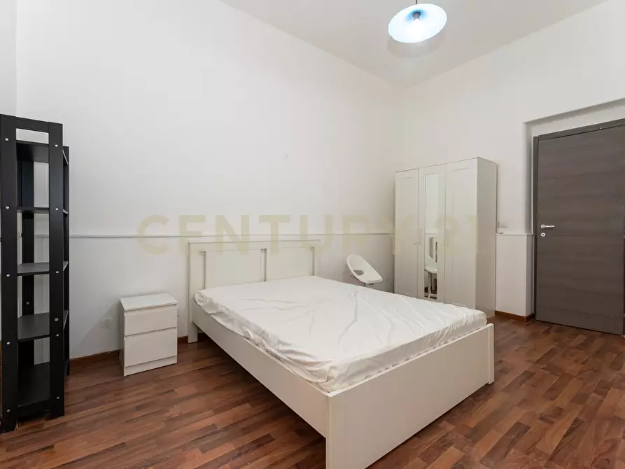 Immagine 20 di Trilocale in vendita  in Via Napoli 43 a Catania