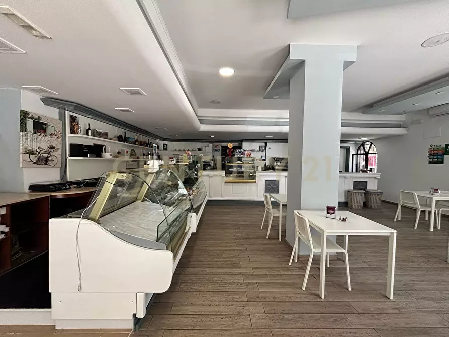 Immagine 7 di Bar / Ristorante in vendita  in Viale Zecchino 105 a Siracusa