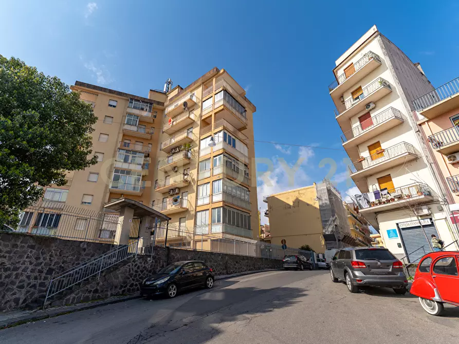 Immagine 1 di Quadrilocale in vendita  in Via San Martino 23 a Acireale