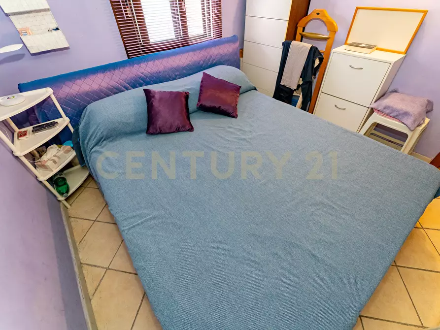 Immagine 37 di Trilocale in vendita  in Via del Vecchio Bastione 29 a Catania