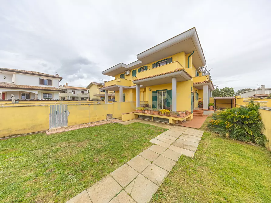 Immagine 10 di Pentalocale in vendita  in Via Ticino 55 a Anzio