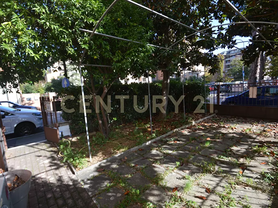 Immagine 3 di Ufficio in vendita  in VIA ADAMELLO 70B a Grosseto