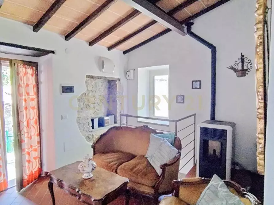 Immagine 4 di Appartamento in vendita  in via pò 14 a Semproniano