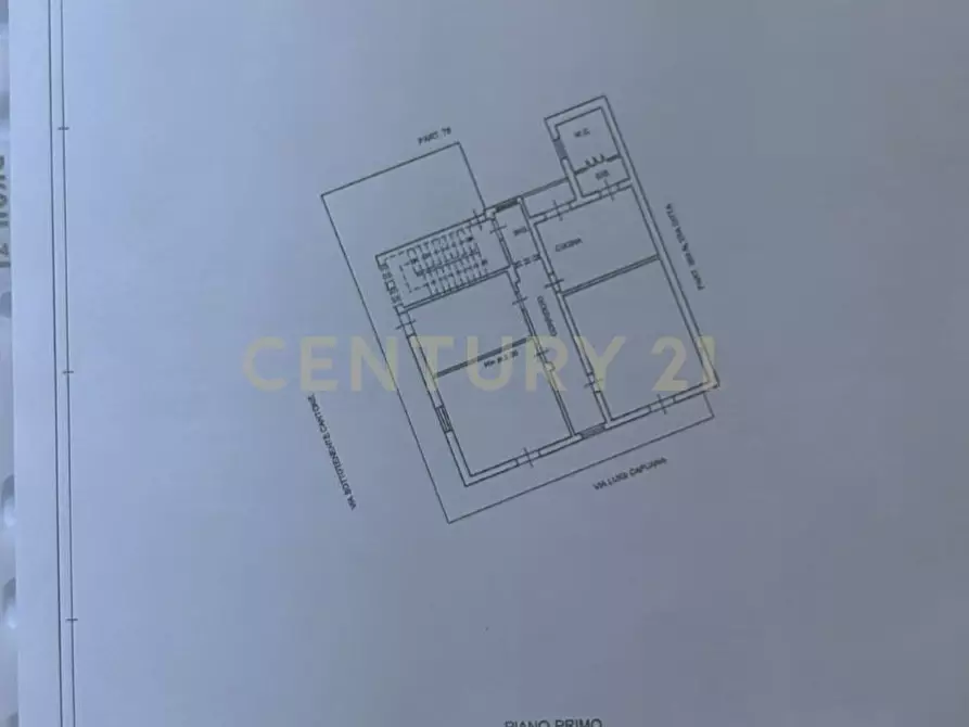 Immagine 49 di Pentalocale in vendita  in Via Sottotenente Cantone 30 a Mascalucia