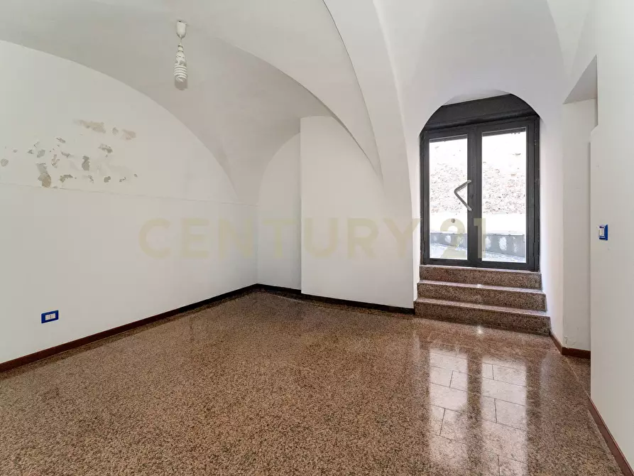 Immagine 16 di Attività artigianale in vendita  in Via Pietro Calanna 7 a Bronte