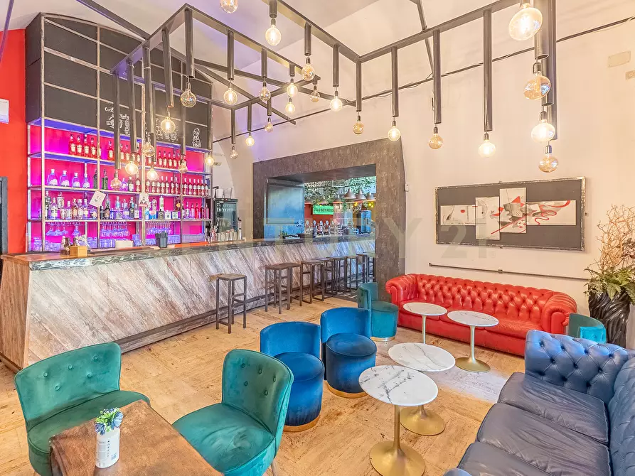 Immagine 15 di Bar / Ristorante in vendita  in Via Romana 193 a Guidonia Montecelio