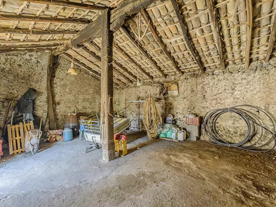 Immagine 5 di Rustico / casale in vendita  in Via Marsala 10 a Belpasso